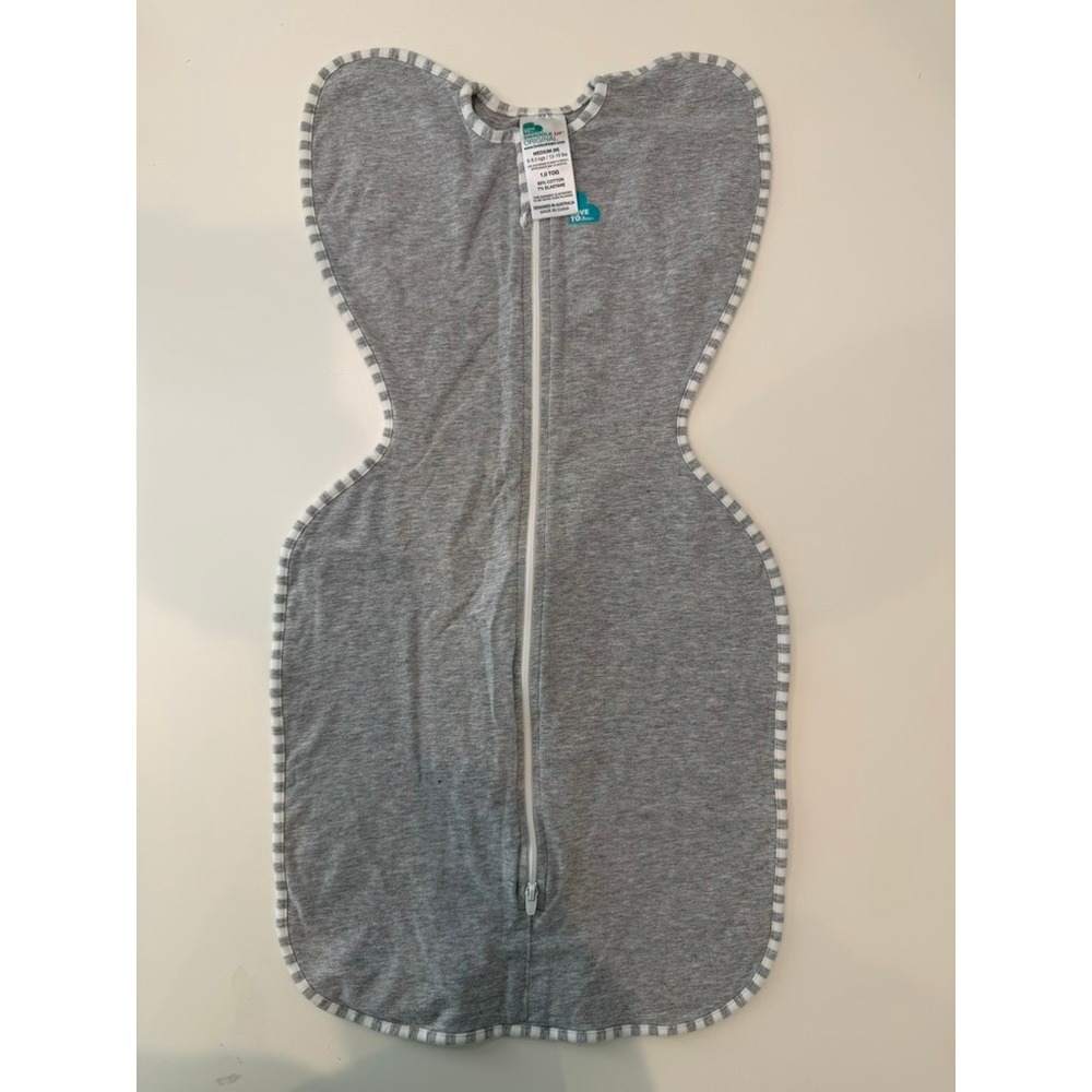 Love to Dream Swaddle Up Original, Grey, Full Zip, Arms Up Wing Design, Size M